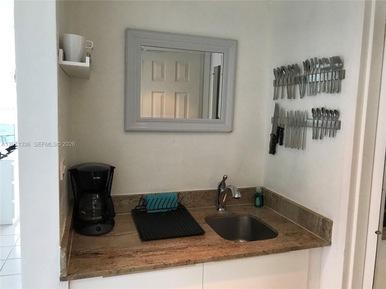 5445 Collins Ave, Unit 530, Miami Beach, FL 33140 Photo