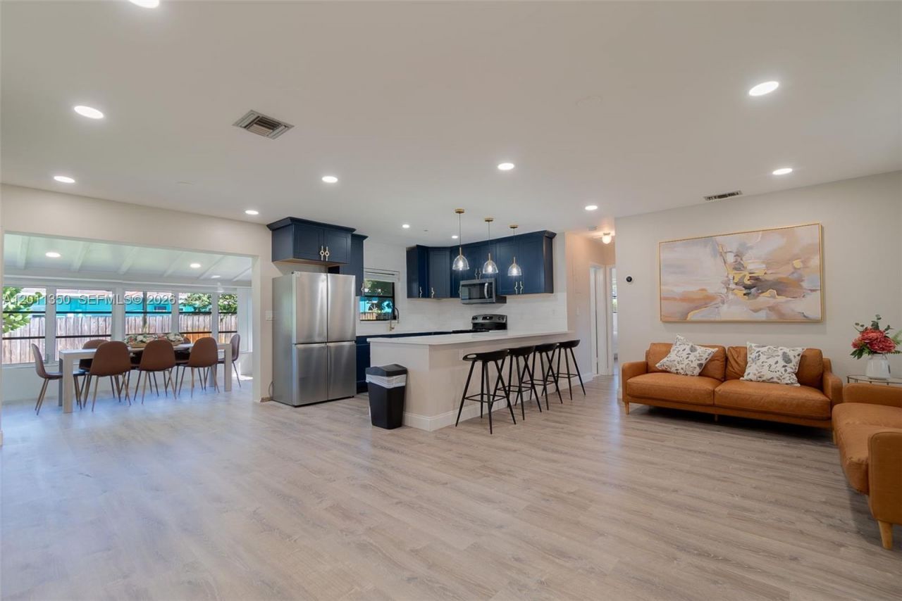 712 Tradewind Dr, North Palm Beach, FL 33408 Photo