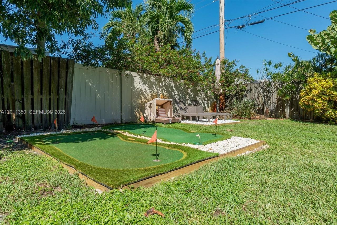 712 Tradewind Dr, North Palm Beach, FL 33408 Photo