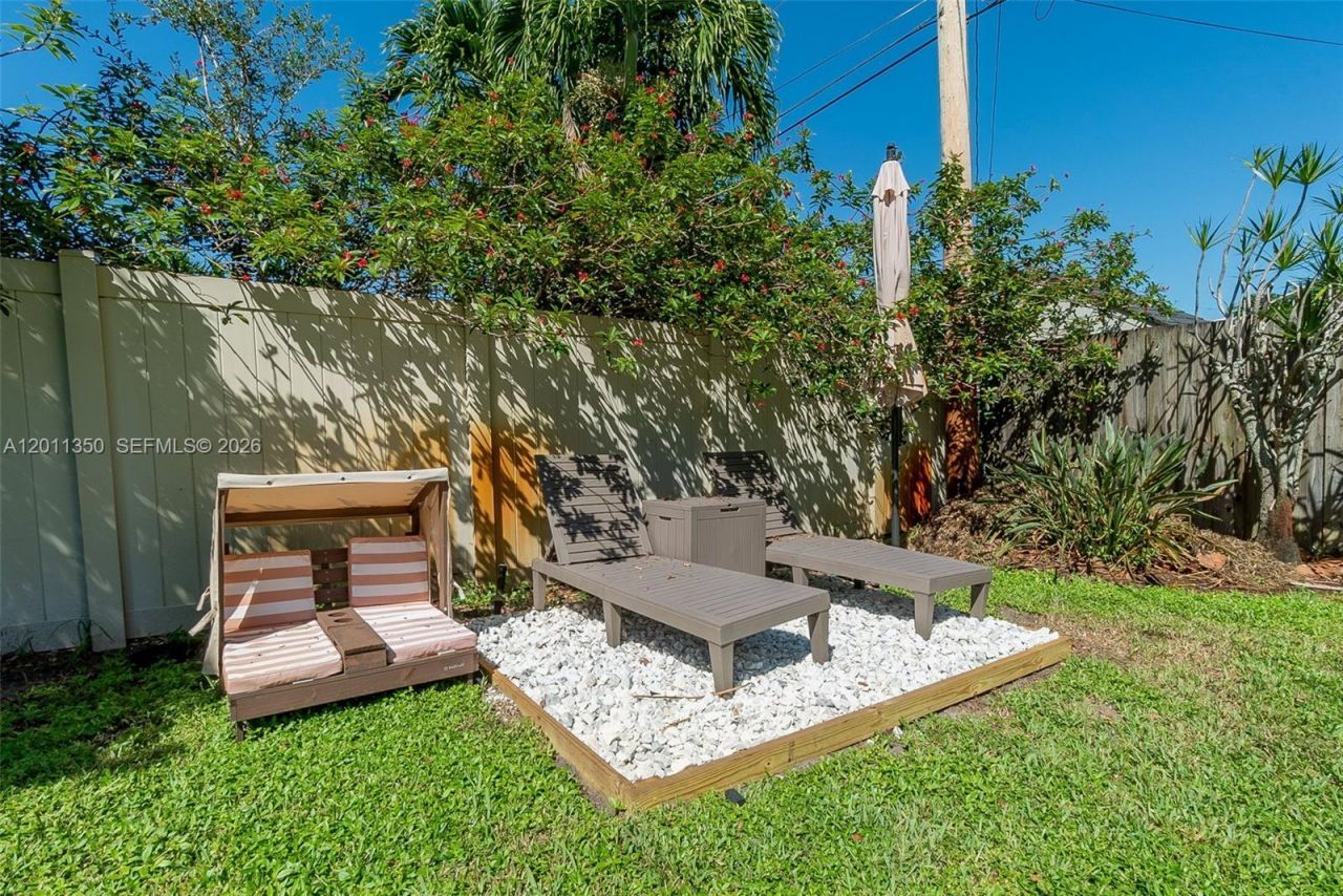 712 Tradewind Dr, North Palm Beach, FL 33408 Photo