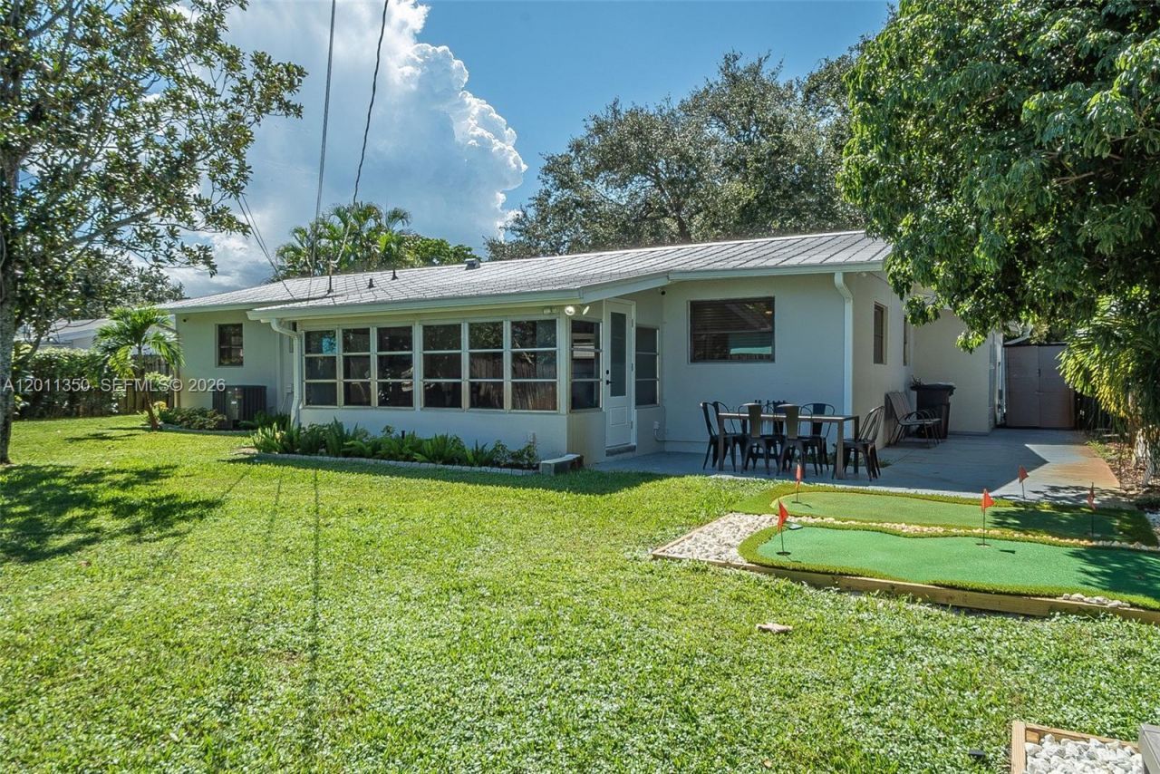 712 Tradewind Dr, North Palm Beach, FL 33408 Photo