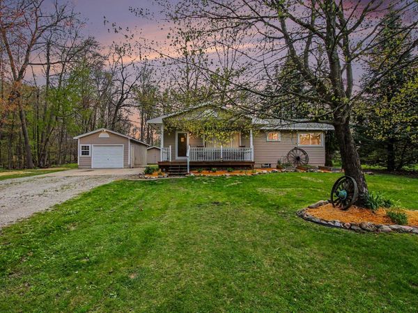 2730 Bullard Road, Hartland, MI 48353