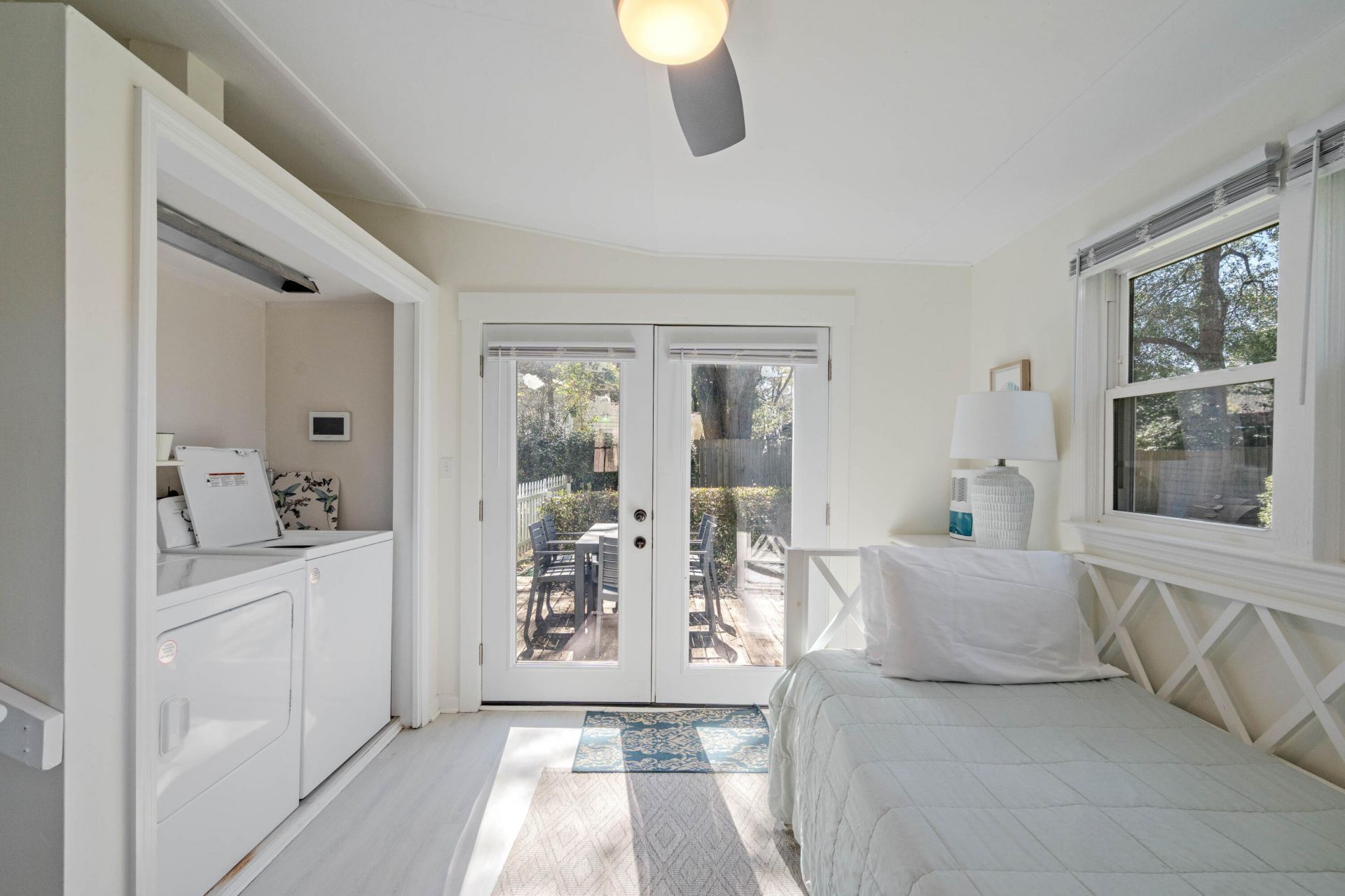 156 Williams Street Photo 20