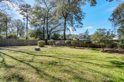 156 Williams Street photo 4