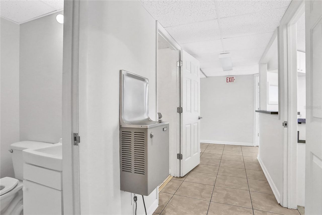 162 S Peninsula Drive, Daytona Beach, FL 32118 Photo