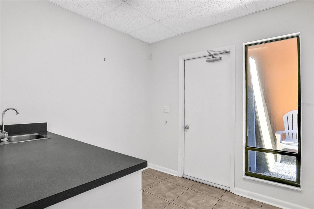 162 S Peninsula Drive, Daytona Beach, FL 32118 Photo