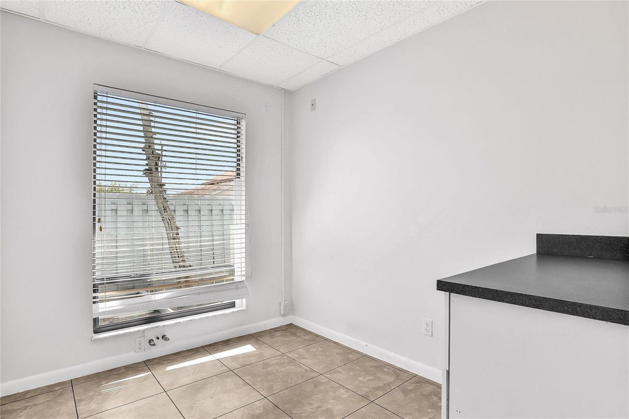 162 S Peninsula Drive, Daytona Beach, FL 32118 Photo