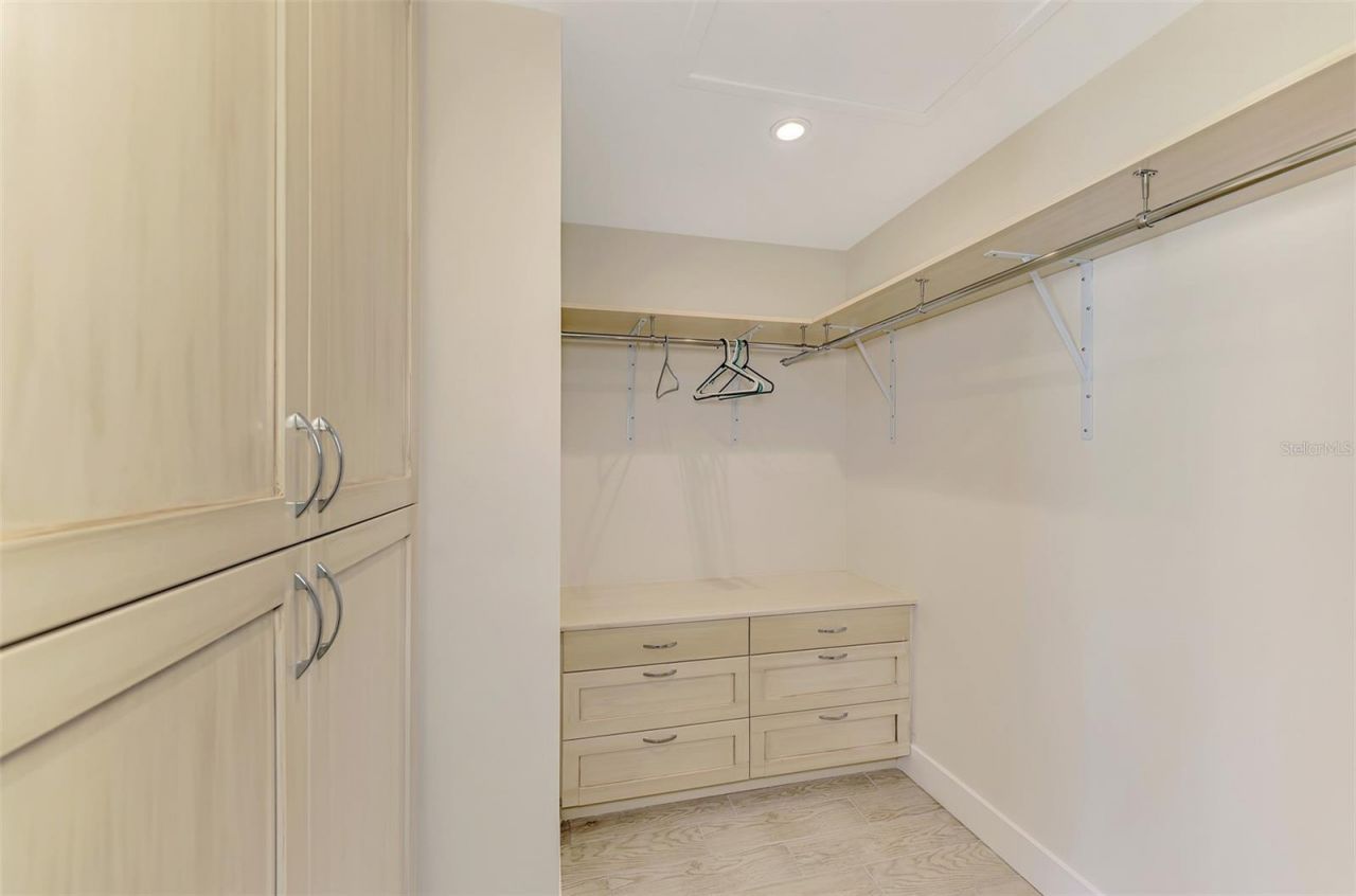 5628 Cape Leyte Drive, Sarasota, FL 34242 Photo