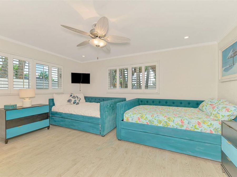Property Image 64