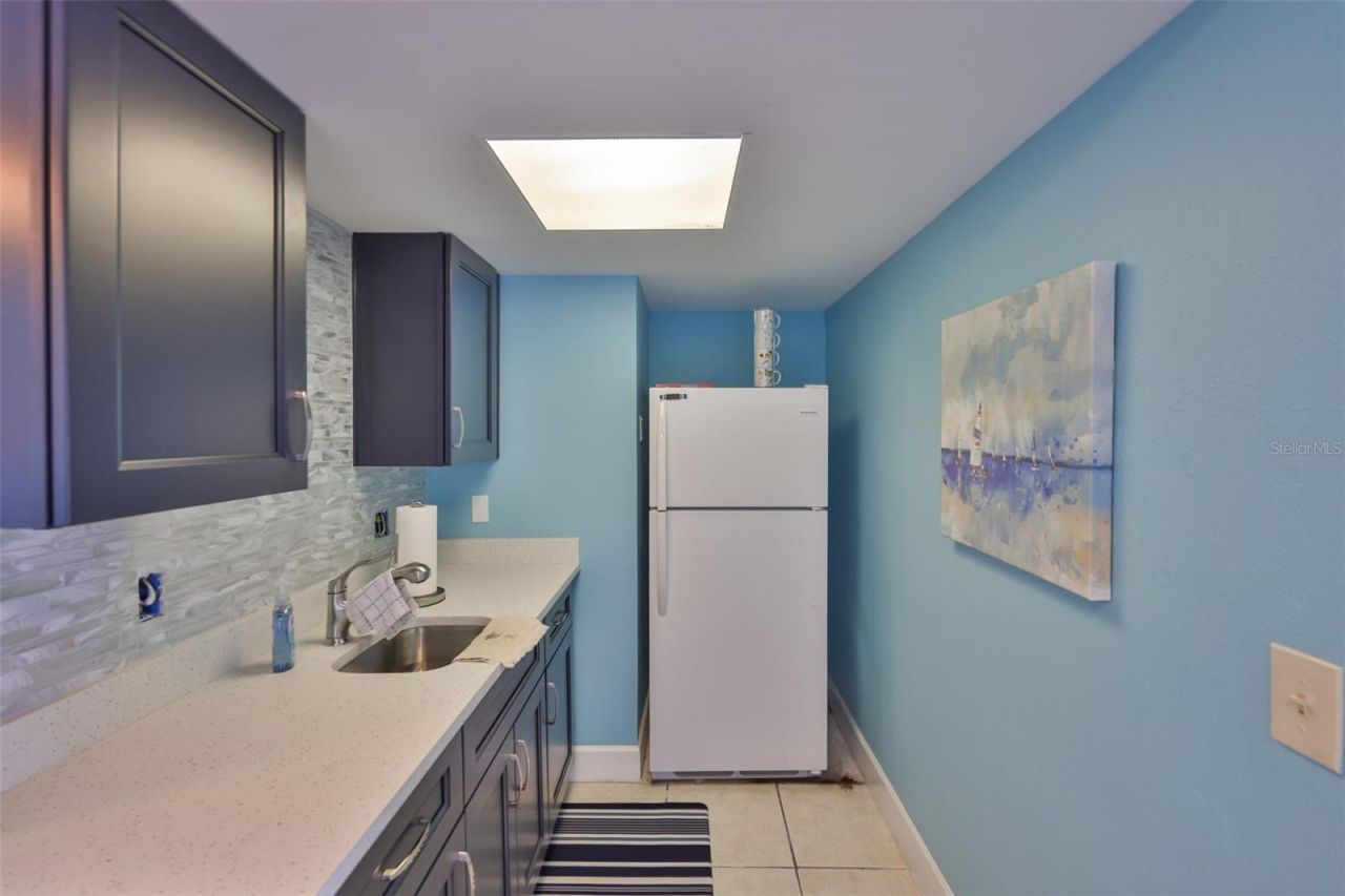 1028 Apollo Beach Boulevard, Unit 8, Apollo Beach, FL 33572 Photo