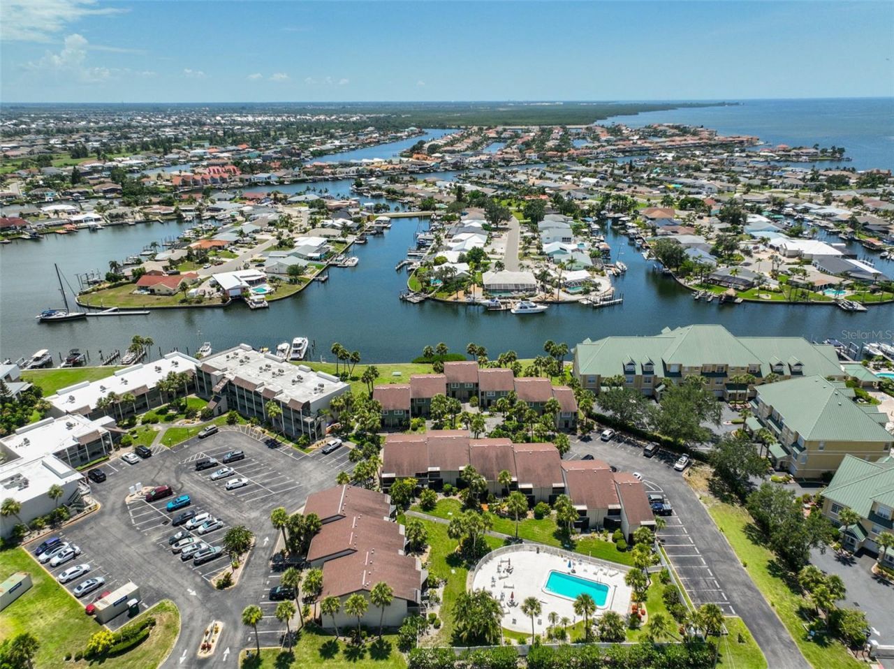 1028 Apollo Beach Boulevard, Unit 8, Apollo Beach, FL 33572 Photo