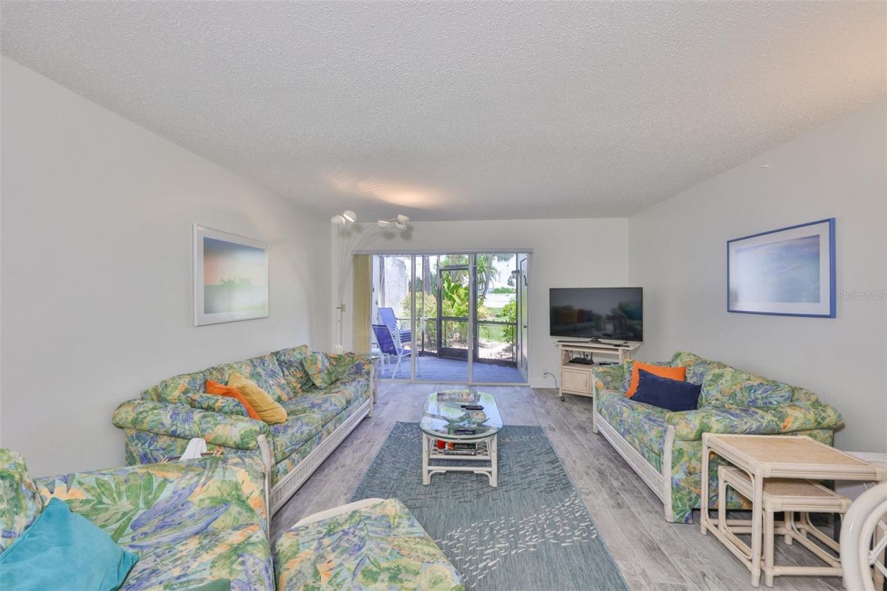 1028 Apollo Beach Boulevard, Unit 8, Apollo Beach, FL 33572 Photo