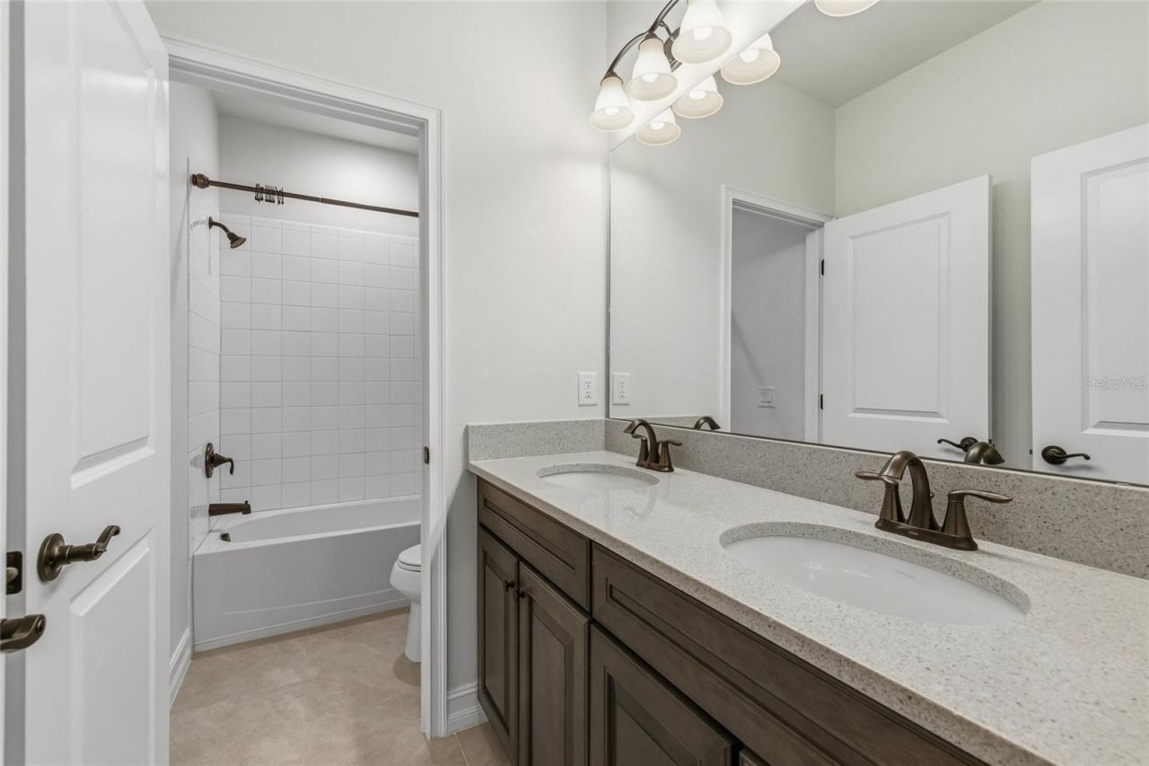 33140 Azalea Ridge Drive , Wesley Chapel, FL 33545 Photo