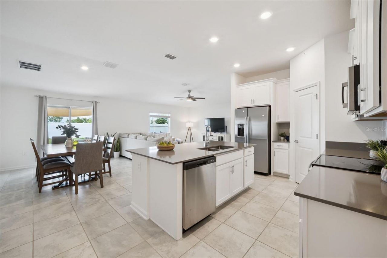 893 Laurel View Way, Groveland, FL 34736 Photo