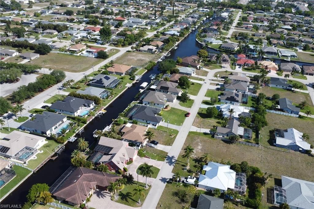 2146 SE 18th Ave, Cape Coral, FL 33990 Photo