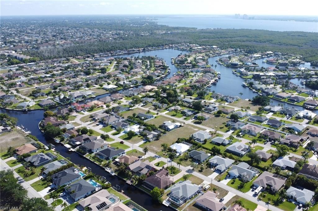 2146 SE 18th Ave, Cape Coral, FL 33990 Photo