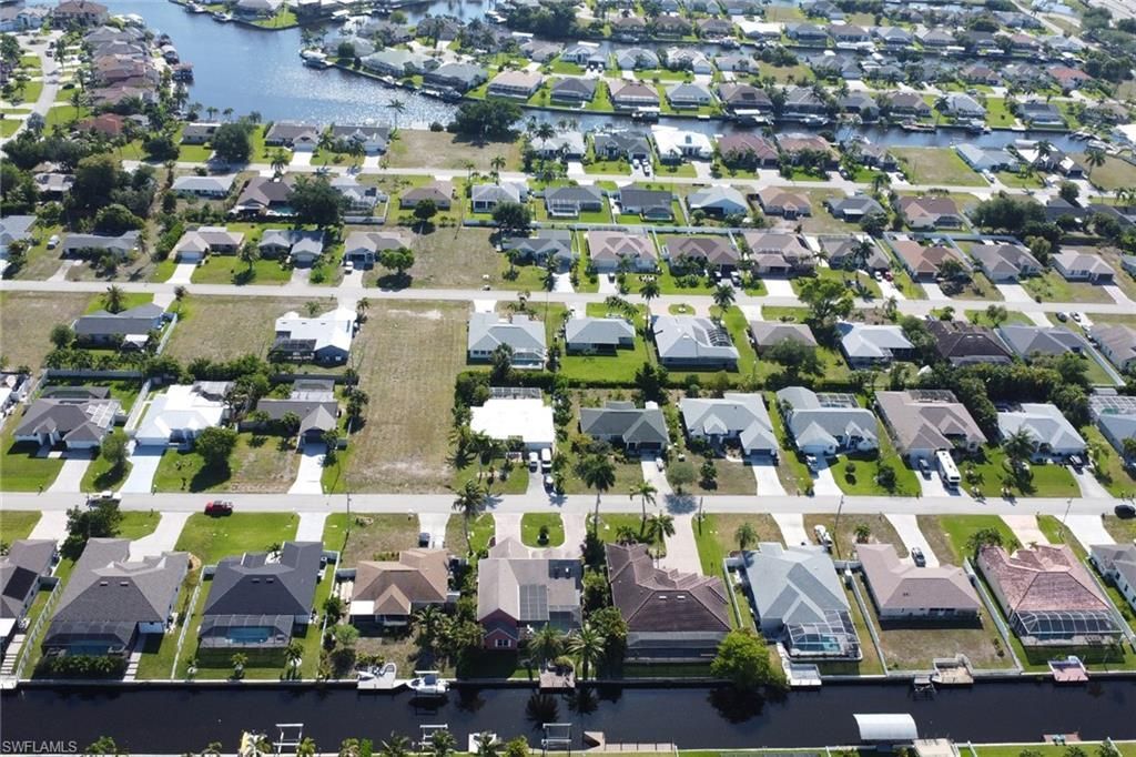 2146 SE 18th Ave, Cape Coral, FL 33990 Photo