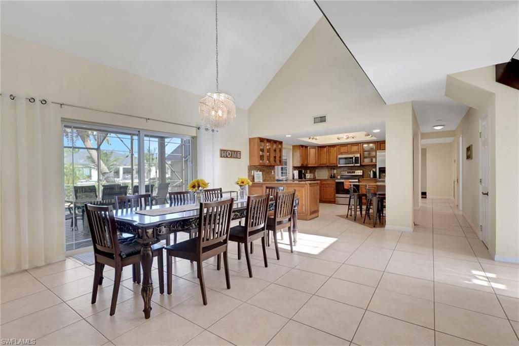 2146 SE 18th Ave, Cape Coral, FL 33990 Photo