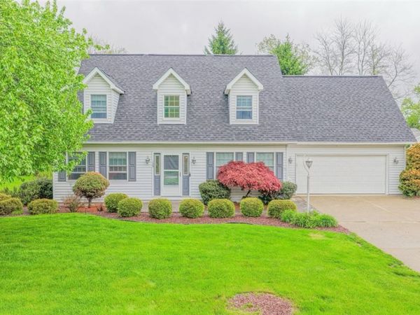 135 Shannon Drive, New Castle, PA 16105