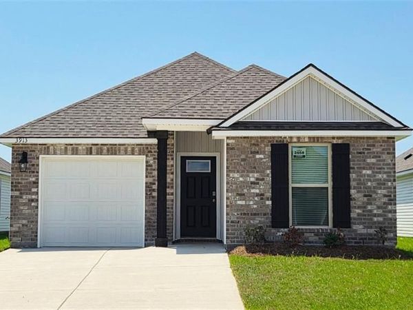 3913 BLUE RUSH Lane, Slidell, LA 70461
