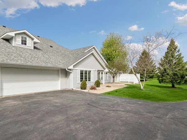 504 Crystal Circle, Mankato, MN 56001