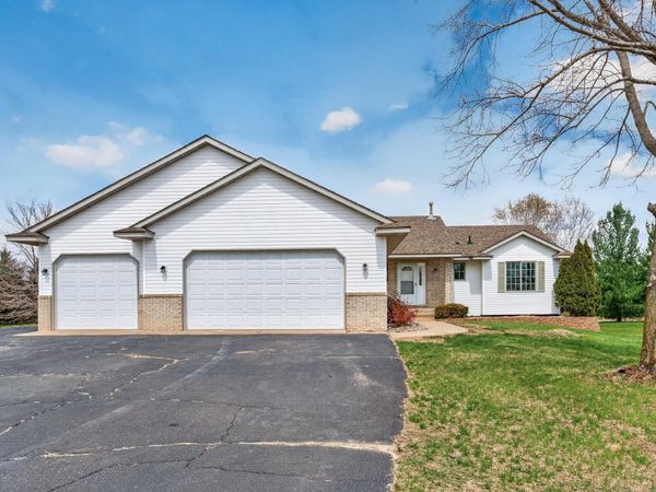 36921 Elk Avenue , North Branch, MN 55056