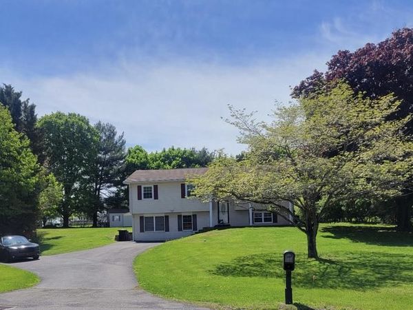 2351 ARMSTRONG VALLEY ROAD, HALIFAX, PA 17032