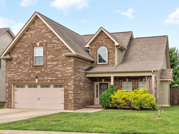 3706 Tradewinds Ter , Clarksville, TN 37040