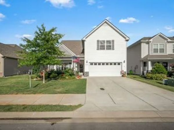 1919 Secretariat Trce, Murfreesboro, TN 37128