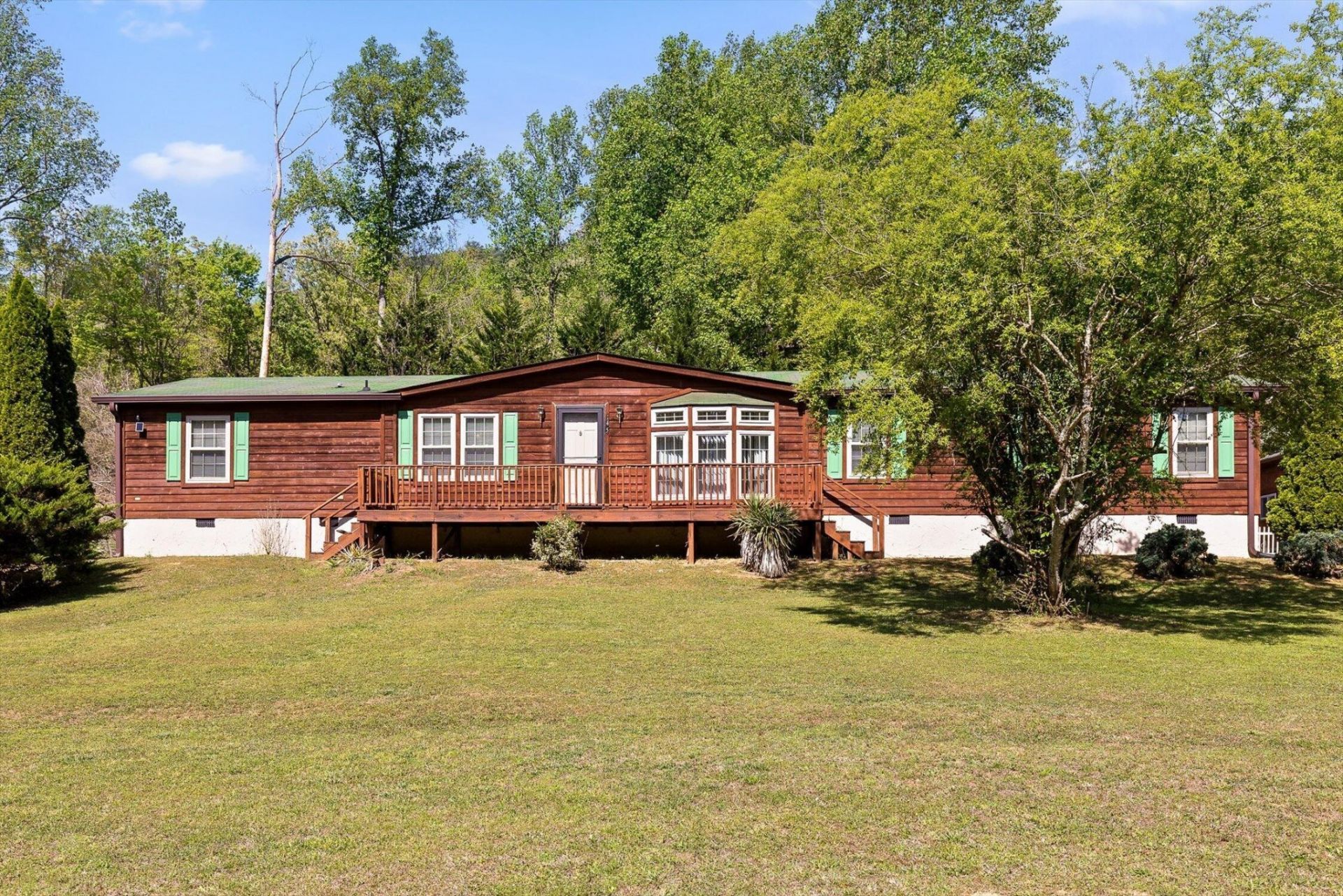 145 Hallie Lane, Whitwell, TN 37397 Main Photo