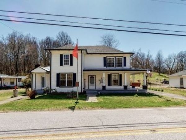 419 E Main St , Red Boiling Springs, TN 37150