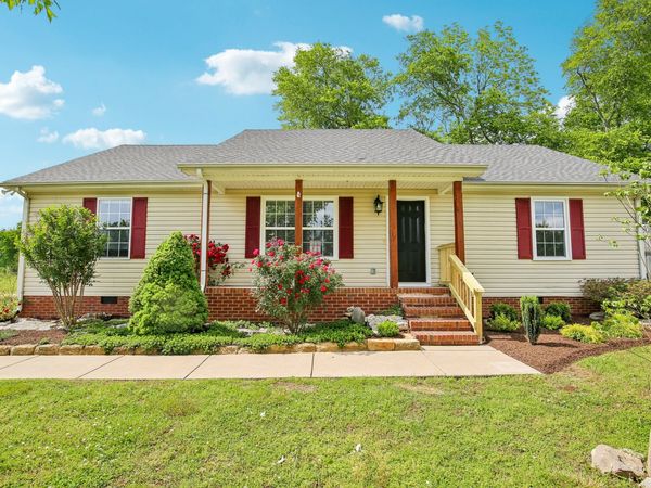 136 Conquest Ct , Unionville, TN 37180