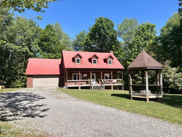 320 Reed Place, Monterey, TN 38574