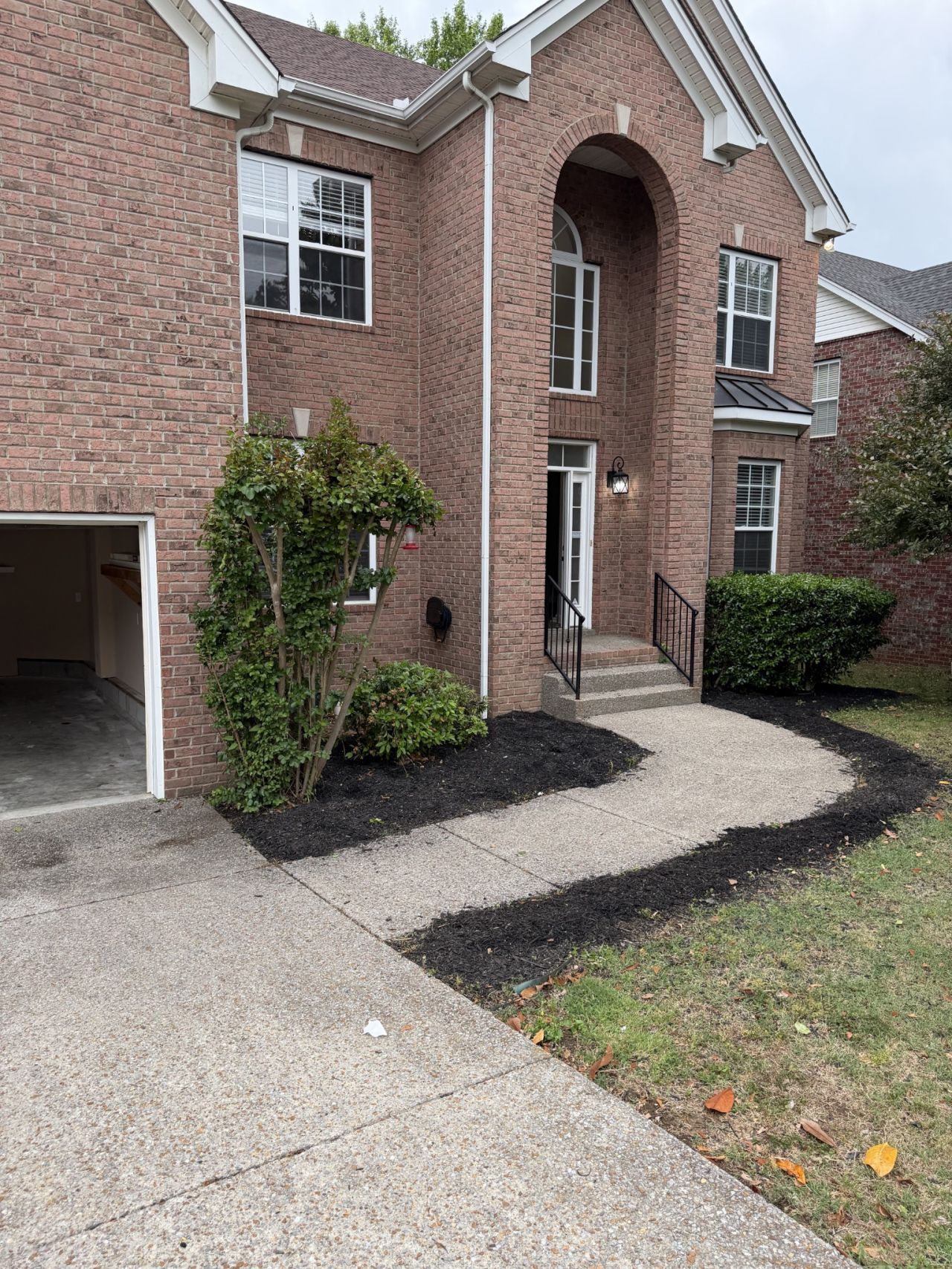 154 Chesapeake Harbor Blvd, Hendersonville, TN 37075 Main Photo