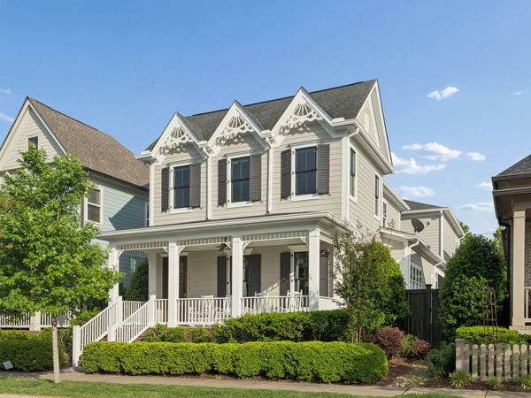 1214 Porter St NW, Franklin, TN 37064