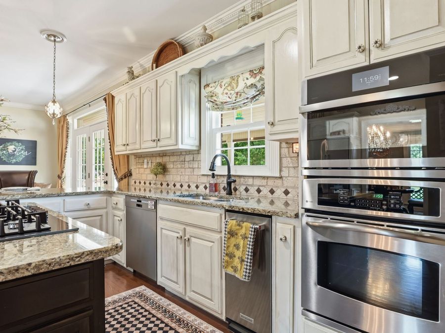 Property Image 16
