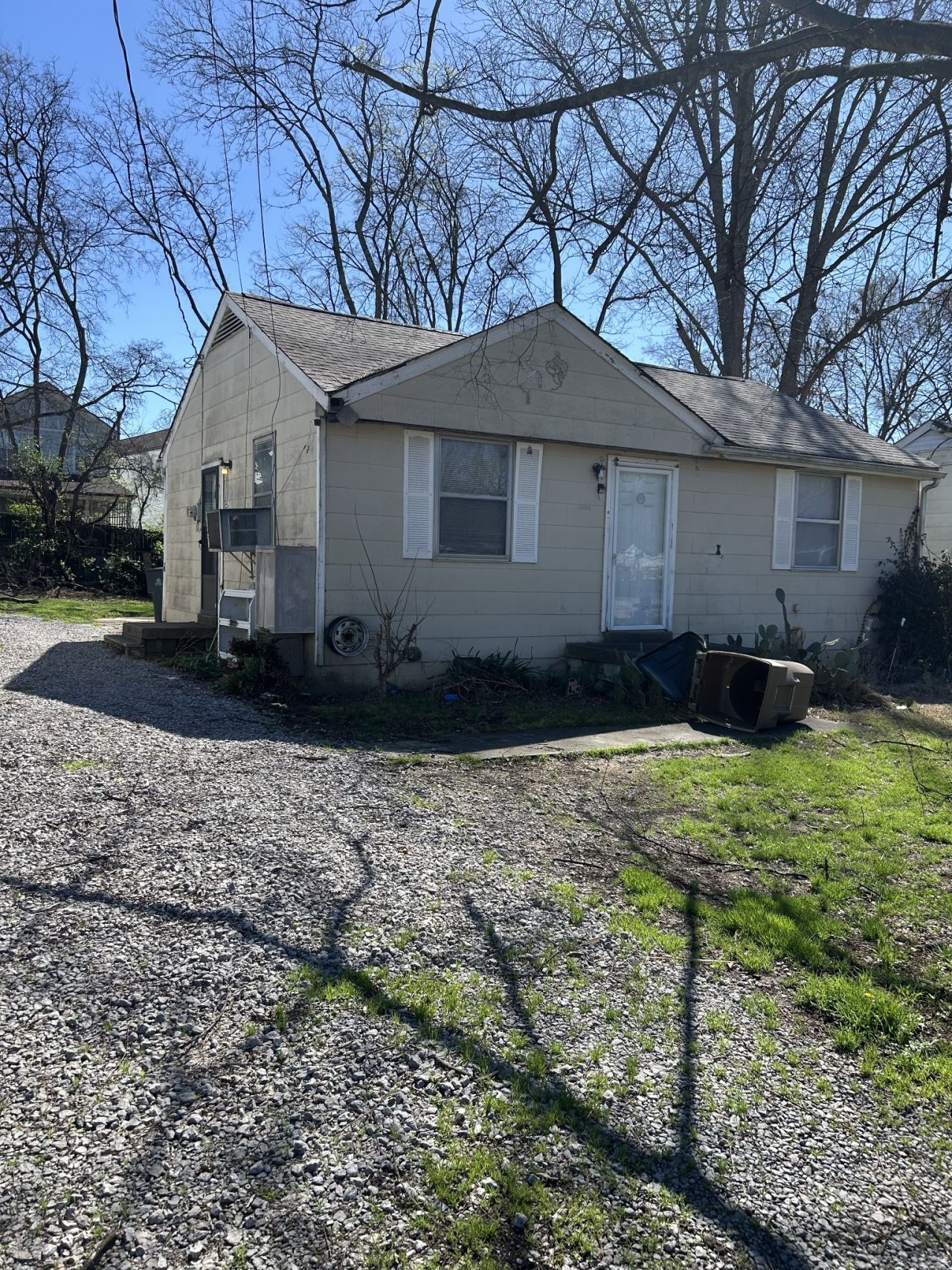 1002 Trice Dr, Nashville, TN 37209 Main Photo