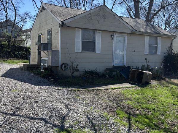 1002 Trice Dr, Nashville, TN 37209