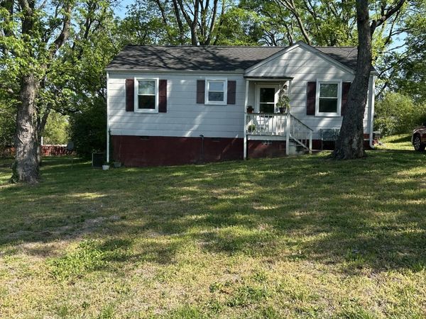 1926 Dahlia Dr, Nashville, TN 37210