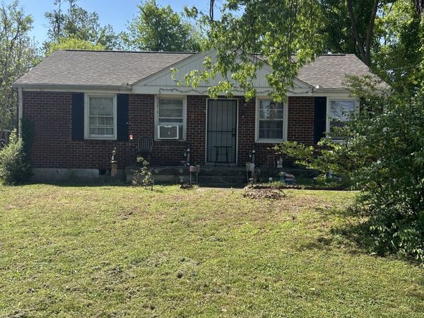 2926 Ironwood Dr, Nashville, TN 37214