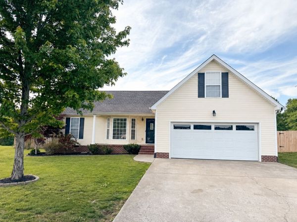 207 Coleman Dr , White Bluff, TN 37187