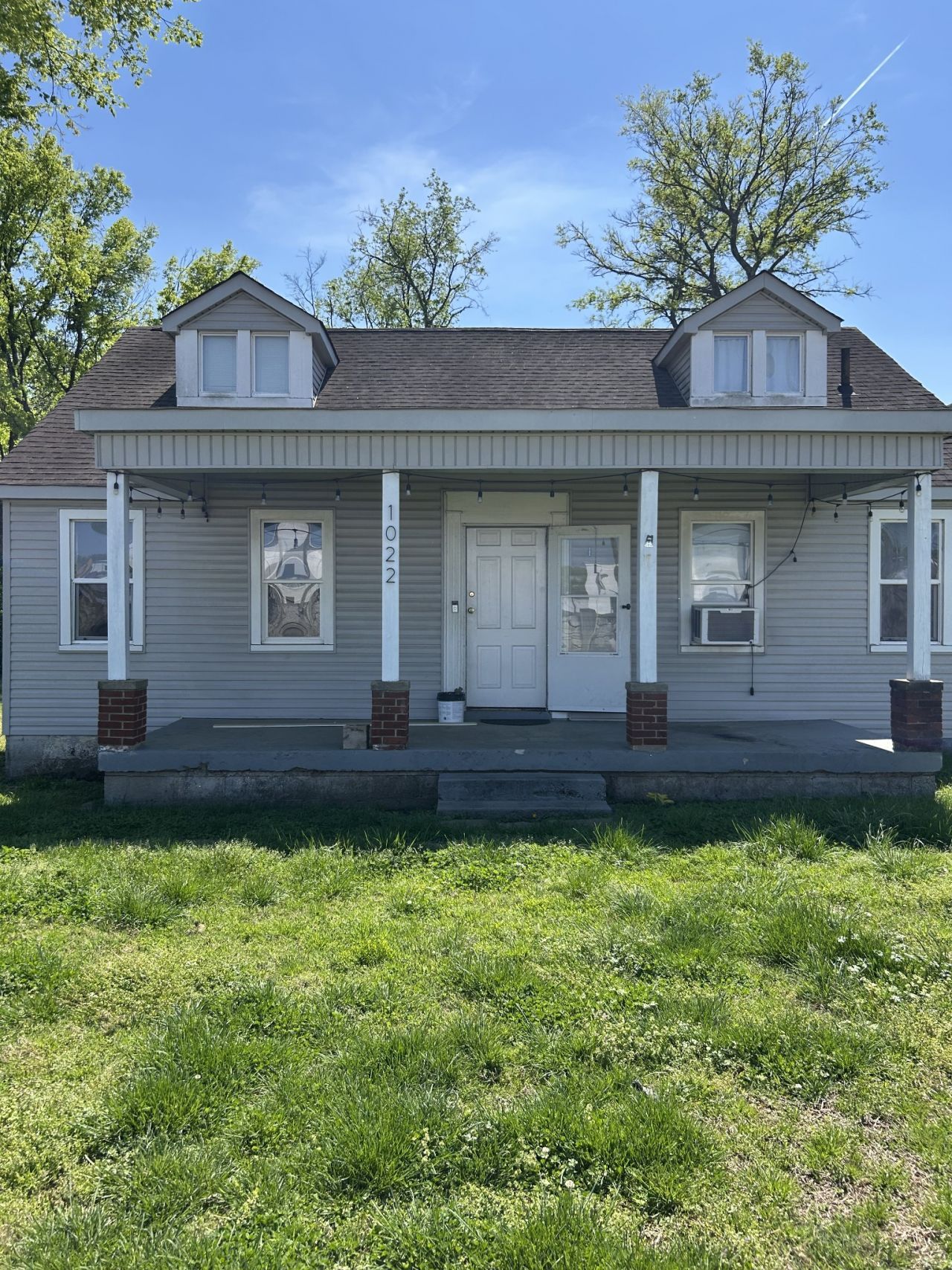 1022 W Kirkland Ave, Nashville, TN 37216 Main Photo