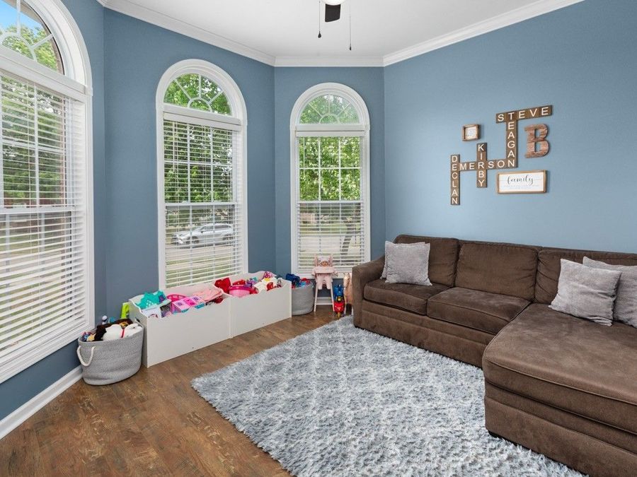 Property Image 6