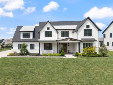 863 Shady Bluff Trl, Clarksville, TN 37043