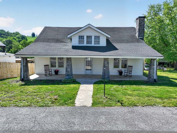 275 Main Street , Lynchburg, TN 37352