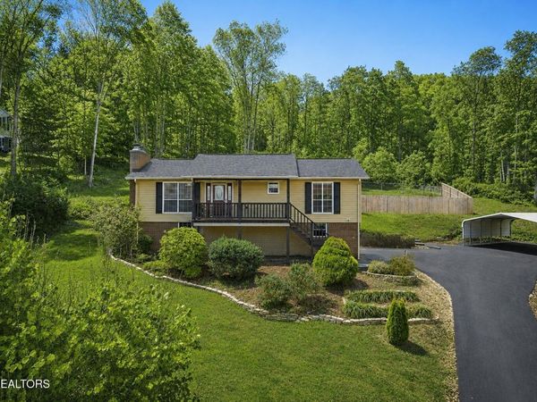 124 Walnut Drive , Rogersville, TN 37857