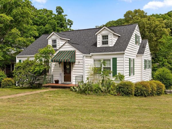106 S Germantown Road , Chattanooga, TN 37411