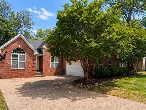 5377 Windypine Dr , Nashville, TN 37211