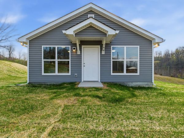118 Hill Place , Dickson, TN 37055
