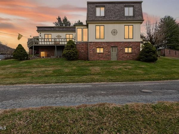 43 Redwood Drive, Honaker, VA 24260